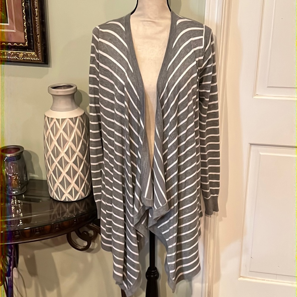 Bajee Collection open Sweater